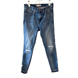 NWOT Madewell 9” High Rise Distressed Skinny Jeans